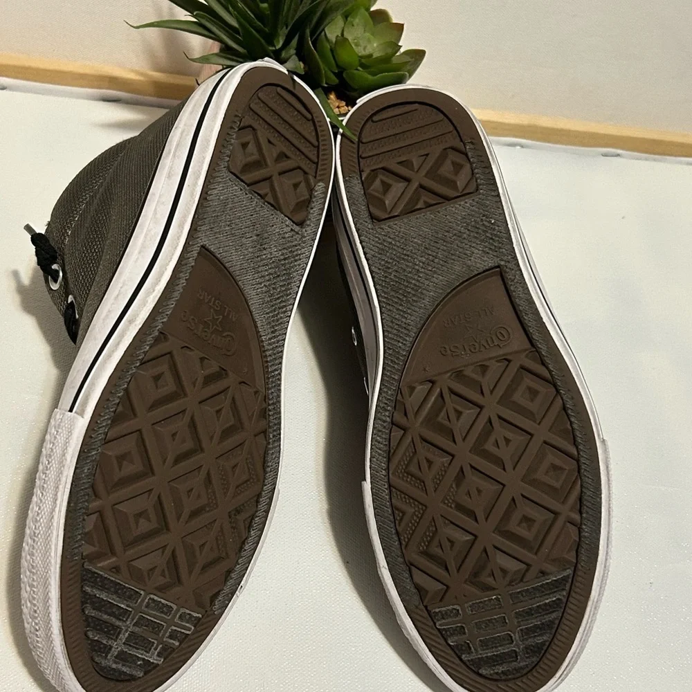 Converse Olive and White Low-Tops